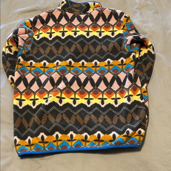 Patagonia Multicolor Patterned Fleece with Blue Accents - Picture 2 of 3